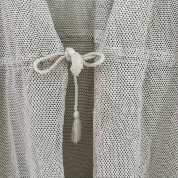 Never Worn Victoria Secret bathing suit cover up. XS - Picture 5 of 5